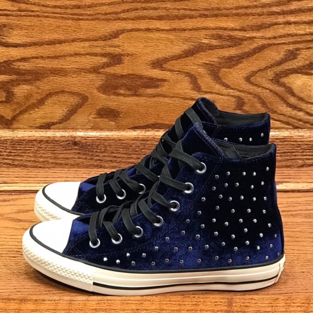 Converse CTAS Hi Eclipse Black Turtledove Velvet‎ Stud Shoes - Picture 2 of 6